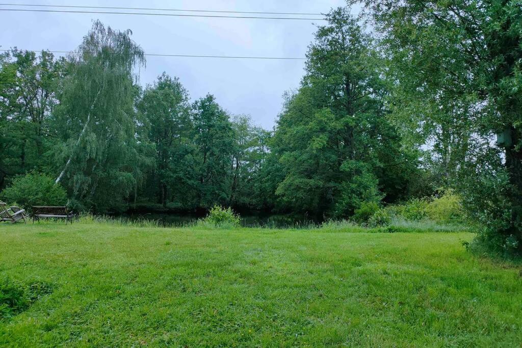 Studio Rêves de gamins proche du pôle Européen et circuit des 24h, Champagné Exterior foto