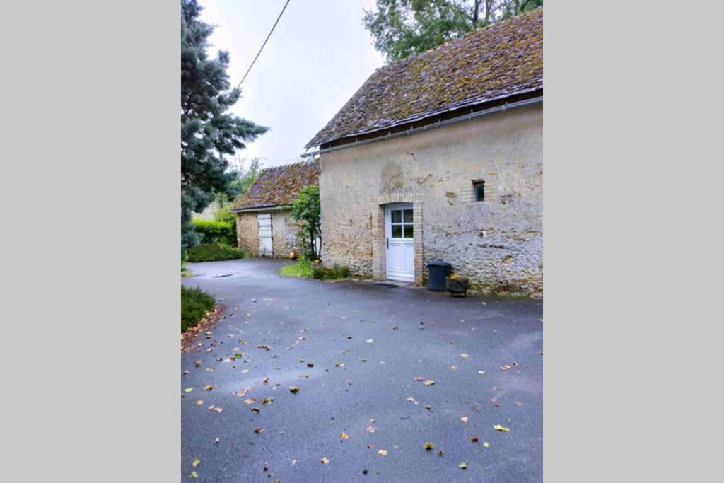 Studio Rêves de gamins proche du pôle Européen et circuit des 24h, Champagné Exterior foto